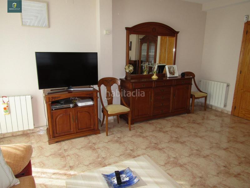 Foto ed0f8854-afc4-4874-adb3-50359b247301. Maison jumelée avec chauffage parking dans Loeches