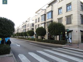 Miete Dachwohnung in Montserrat-Parque Empresarial. Ático en alquiler en san fernando de henares zona centro