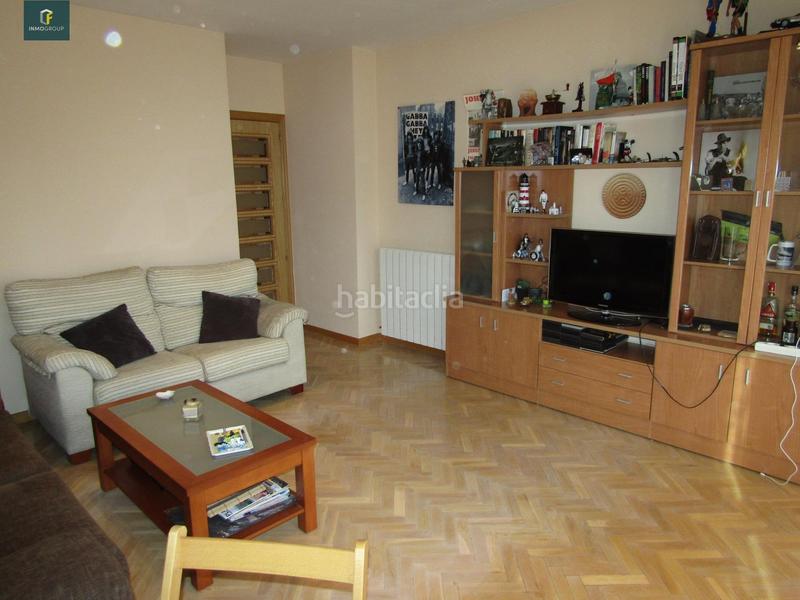 Foto ae472d5f-11b2-4e36-a812-9984819f3e71. Flat with heating parking pool in Veredillas Torrejón de Ardoz