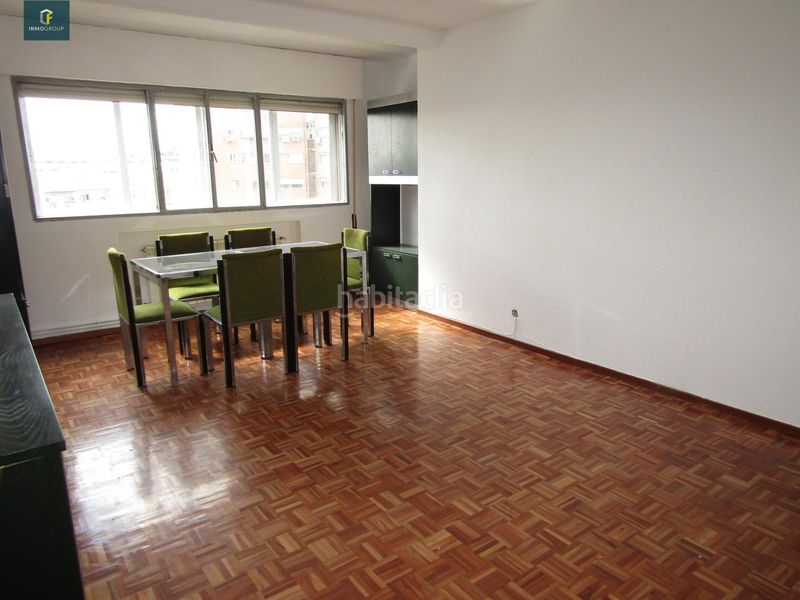 Foto b123ac2f-d0aa-4fa2-8895-bf5fa6a4fb27. Pis amb calefacció piscina a Centro Torrejón de Ardoz