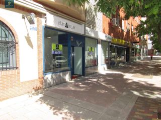 Lloguer Local Comercial en Juncal. Local comercial en alquiler en torrej�n de ardoz, zona juncal