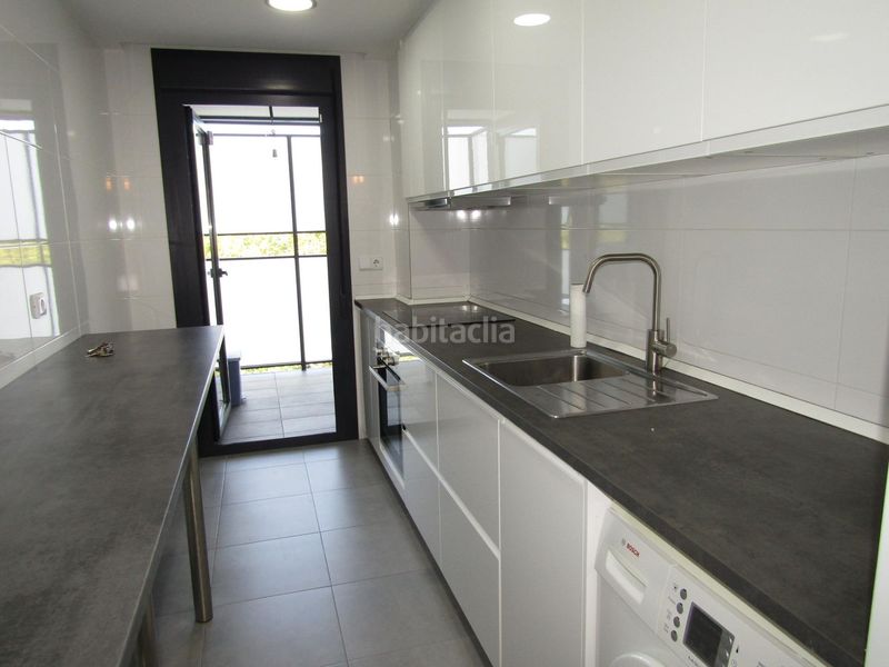 Foto 55e1a91e-cb60-4e03-bbd4-25b72b5a1a8d. Affitto appartamento con riscaldamento parcheggio piscina in Torrejón de Ardoz