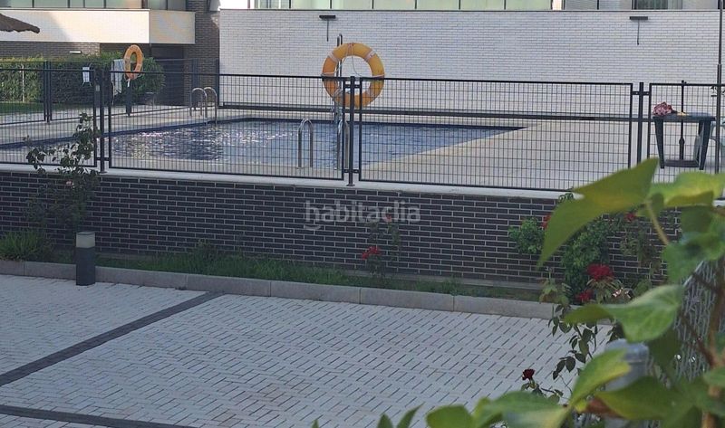 Foto ff86588f-c5fd-4a8b-9269-21e4d38b6d93. Affitto appartamento con riscaldamento parcheggio piscina in Torrejón de Ardoz