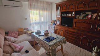 Pis a Avenida Granada