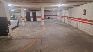 Parking voiture à Avenida de jesús rescatado 17. Plaza de garaje grande para coche y moto