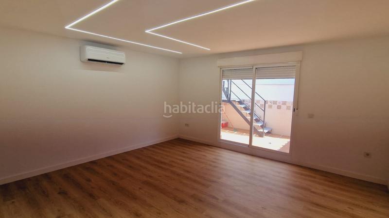 Foto c7907ac9-107d-476f-93df-5f102d4f3a1b. Casa en calle arquitecto hurtado izquierdo 121 reforma a estrenar en Cañero en Córdoba
