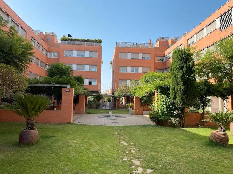 Foto 549b3ced-7914-4e7c-8b94-7b8dab48fa30. Appartamento con riscaldamento parcheggio piscina in Córdoba