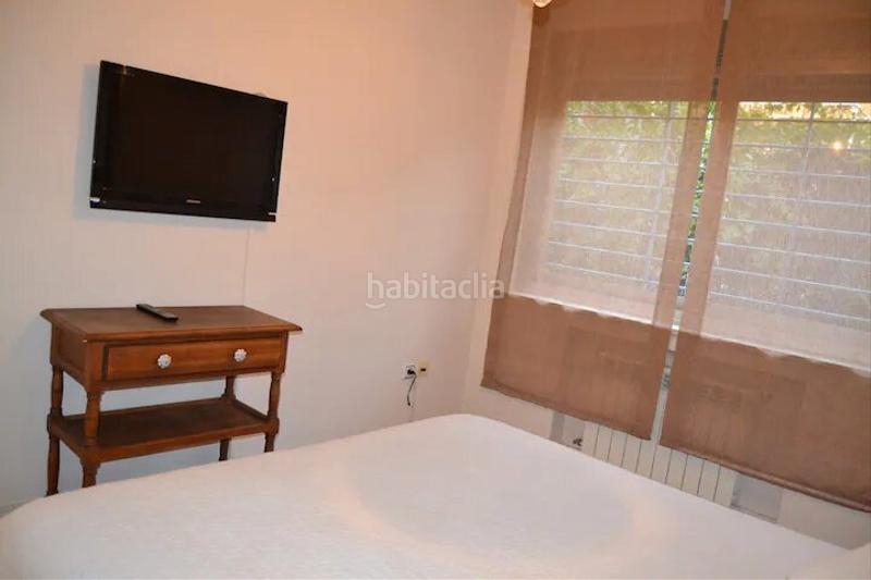 Foto d89981e6-33ba-4106-843d-a90461dba64d. Appartamento con riscaldamento parcheggio piscina in Córdoba