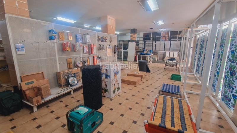 Foto d06283d6-9bd3-46c7-903e-1a2f8d4d62e8. Local comercial os traemos en exclusiva este amplio local comercial en zona jesus rescatado en Córdoba