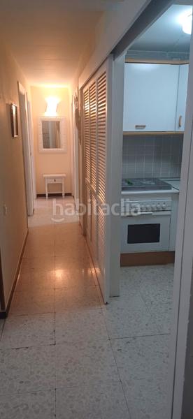 Foto fe05f598-9d1b-4189-a526-e69956609f3a. Alquiler piso alquiler temporada escolar piso cerca playa en Cádiz
