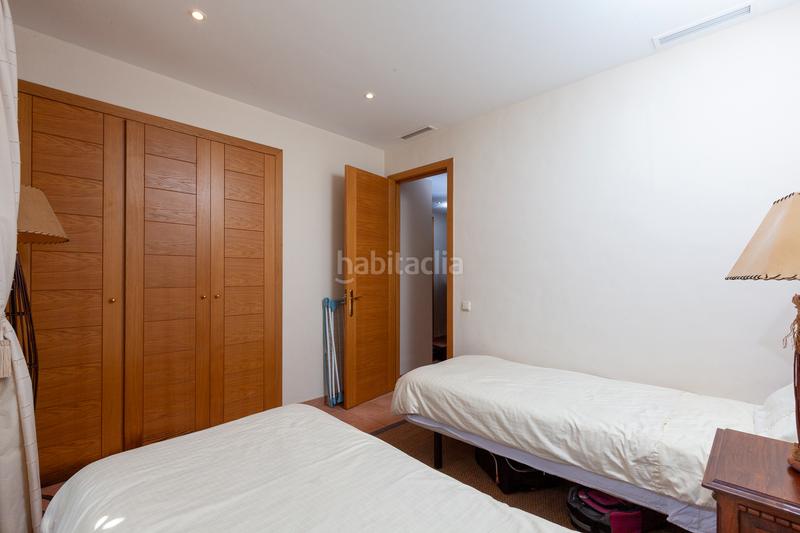 Foto 276e6832-6619-4bca-bd75-48fcbc874b93. Appartement dans urbanización golf Río Real 1d dans Marbella