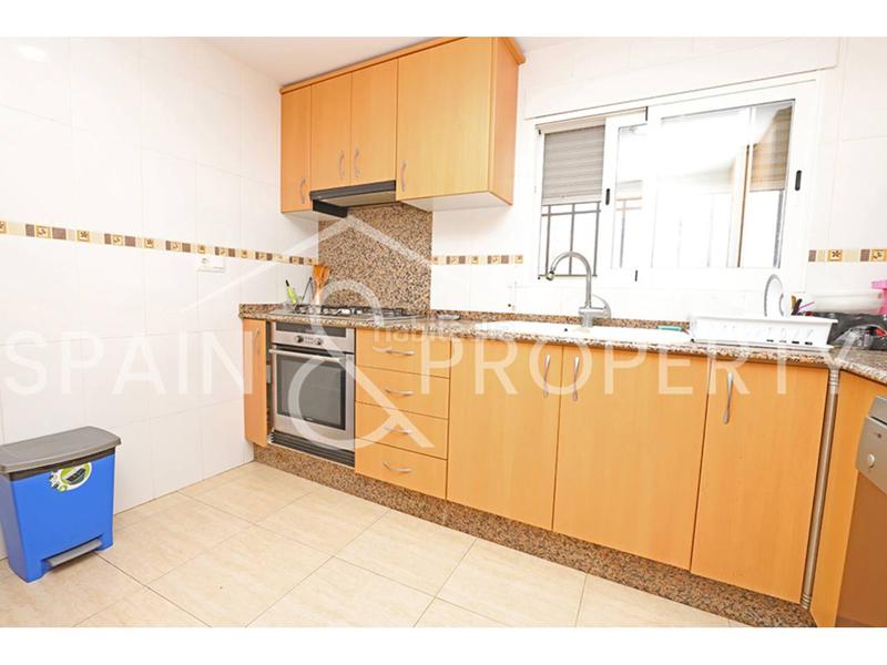 Foto a2bb5a55-68ad-4189-be26-98cd58765aa3. Chalet  a la venta en suelo rústico en montserrat, valencia en Monserrat