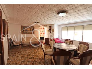 Appartement à Turís. Piso a la venta en suelo urbano en turís, valencia