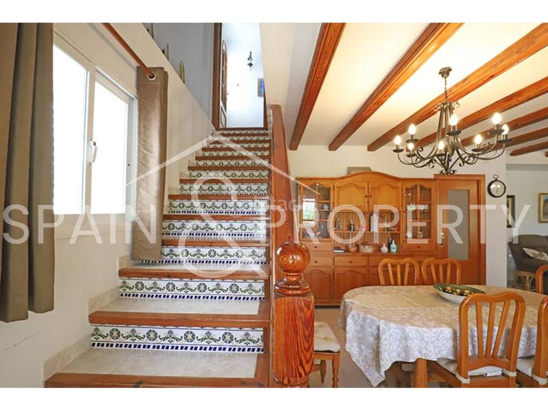 Foto 1f5b02a0-eb3f-4c9a-bbe9-82797456a018. Chalet  a la venta en suelo urbano , valencia en Turís
