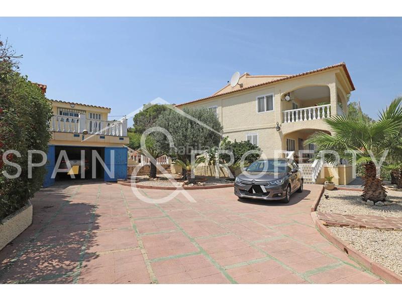 Foto 2b2a9ab1-8f74-4793-886a-4b84762c1a00. Chalet  a la venta en suelo urbano , valencia en Turís