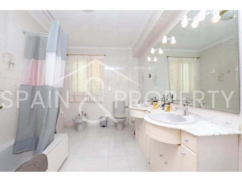 Foto 512f6796-12b9-4088-b8fb-60767726f1e9. Chalet  a la venta en suelo urbano , valencia en Turís