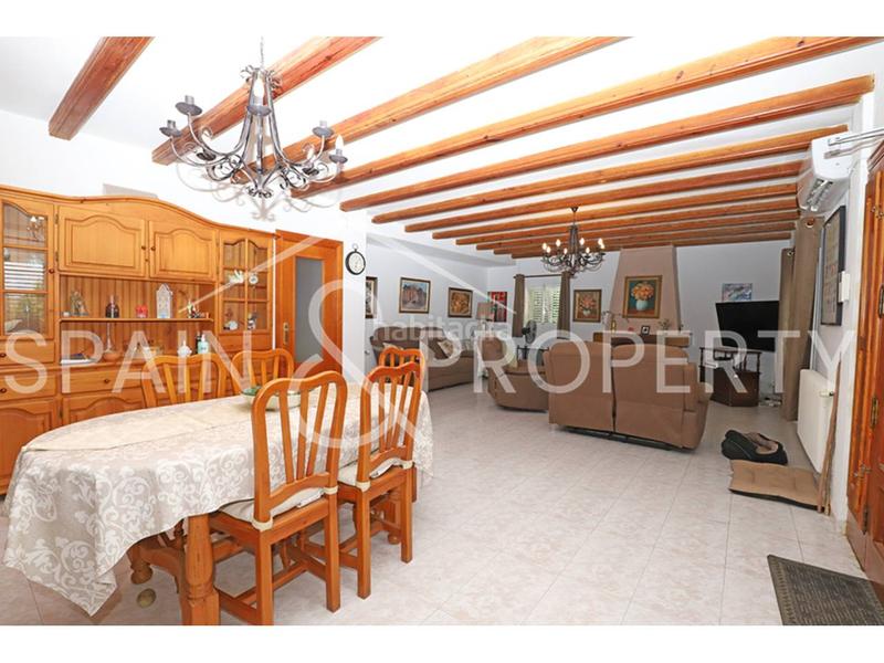 Foto 53f9f5dd-9f20-4a5a-8978-1adaf4c97480. Chalet  a la venta en suelo urbano , valencia en Turís