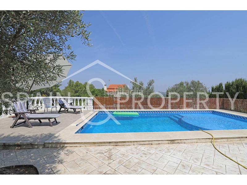 Foto 63ff1f1e-222e-416a-a724-996b026891b1. Chalet  a la venta en suelo urbano , valencia en Turís