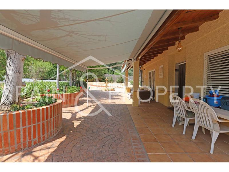 Foto 6bc252b7-8fda-4546-ac2f-0c4b5a28d67e. Chalet  a la venta en suelo urbano , valencia en Turís
