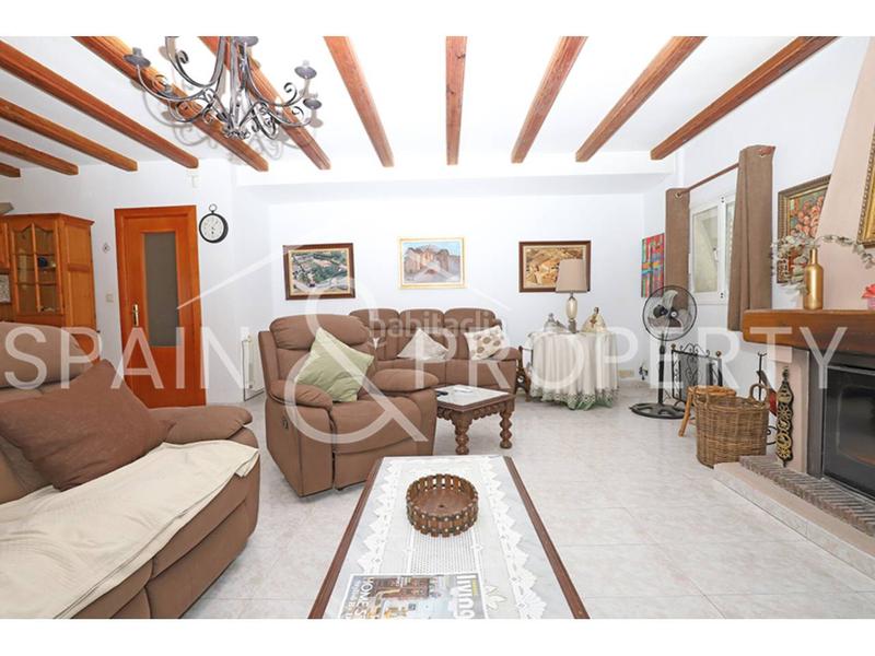 Foto a39a8e24-aef6-4304-aa68-0e29ab28da69. Chalet  a la venta en suelo urbano , valencia en Turís