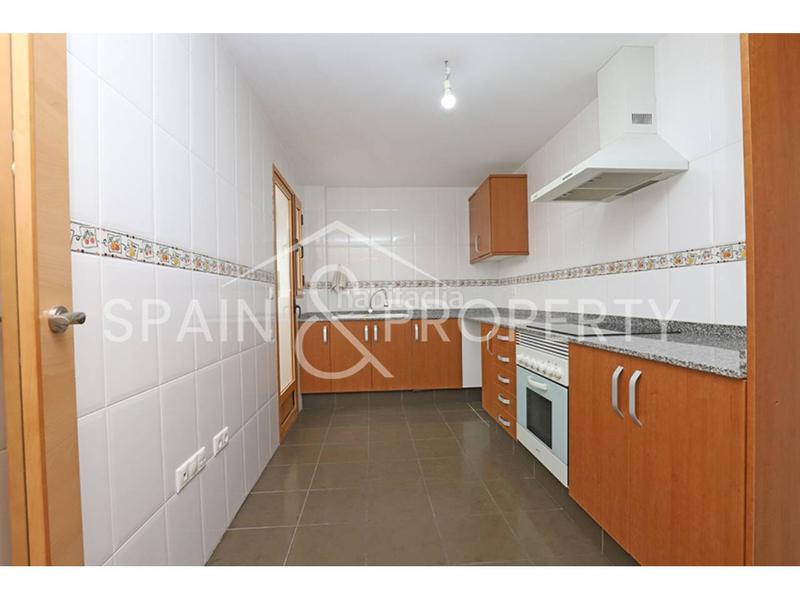 Foto cd550d55-4e1c-477c-95b9-06a0245be813. Piso  a la venta en real, valencia en Real de Montroi