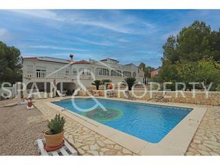 Chalet à Montroy. Chalet a la venta en montroy, valencia