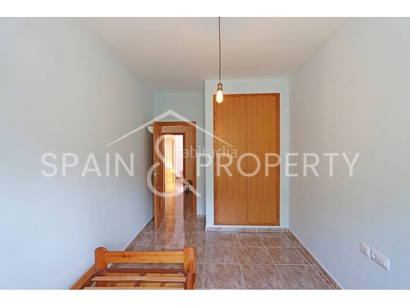Foto 004989fc-b16f-4633-934e-185dd5d71fc8. Casa adossada amb aparcament a Montroi / Montroy