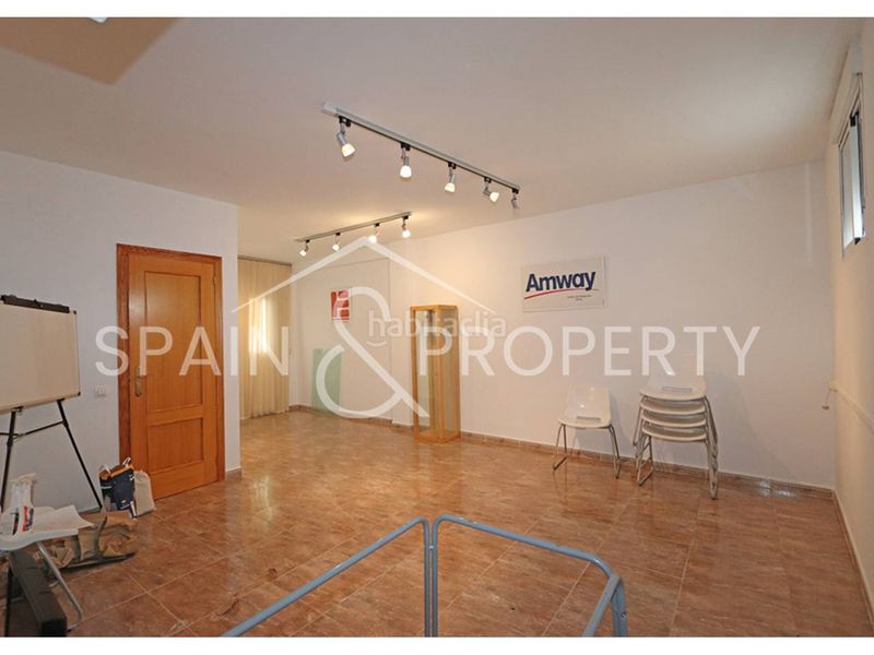 Foto 6ef00f60-6714-4b42-9161-6d116470e9d5. Casa adossada amb aparcament a Montroi / Montroy