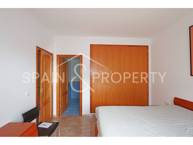 Foto bde4c2a4-ccbf-449b-bd08-212c206cc029. Casa adossada amb aparcament a Montroi / Montroy