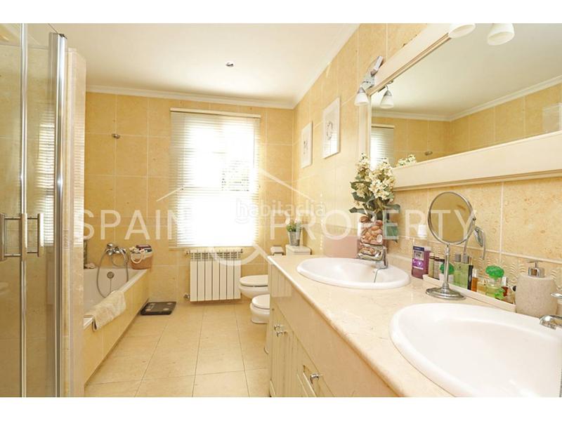 Foto 1203cdcb-6064-4b92-8947-9852e7c8c200. Chalet con riscaldamento parcheggio piscina in Sierra Perenchiza-Cumbres de Calicanto-Sto Domingo Chiva