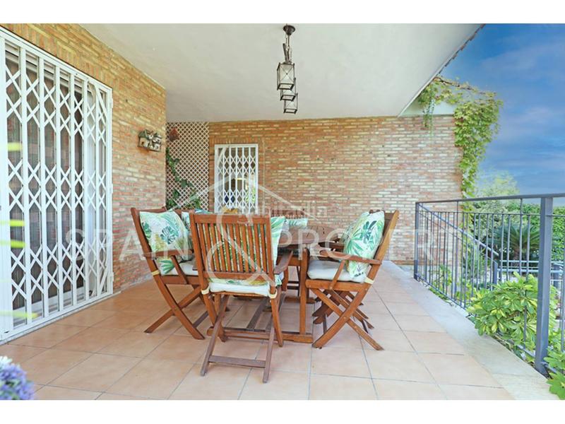 Foto 76cad6be-6a20-4b83-9673-74a0358556c3. Chalet con riscaldamento parcheggio piscina in Sierra Perenchiza-Cumbres de Calicanto-Sto Domingo Chiva