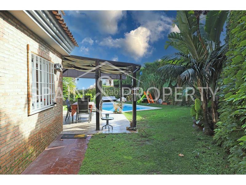 Foto c523cdf4-5f04-4d92-b5b8-4d2b38d8d3ed. Chalet con riscaldamento parcheggio piscina in Sierra Perenchiza-Cumbres de Calicanto-Sto Domingo Chiva