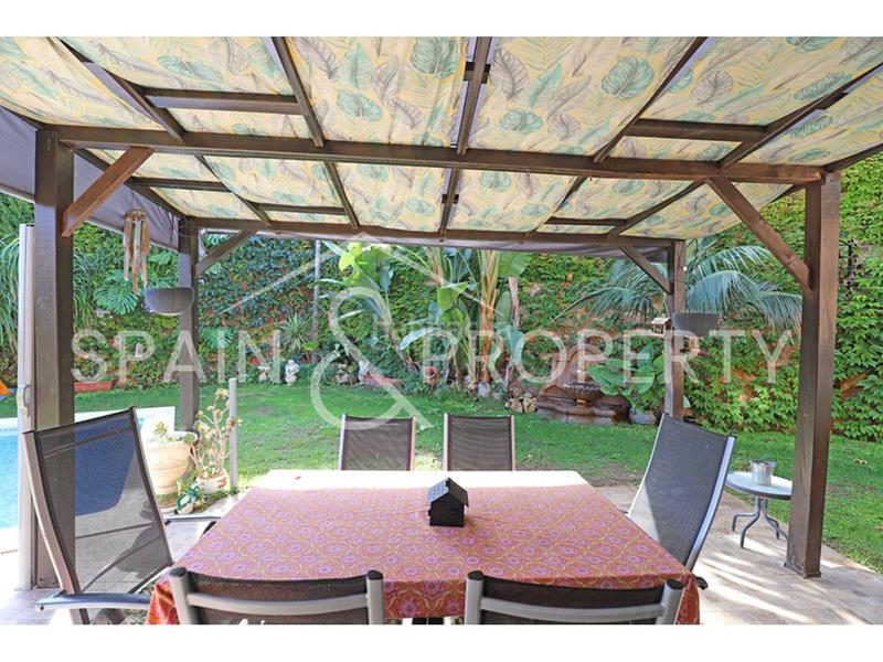 Foto e1502358-1178-42b5-b7f6-865a434e5766. Chalet con riscaldamento parcheggio piscina in Sierra Perenchiza-Cumbres de Calicanto-Sto Domingo Chiva