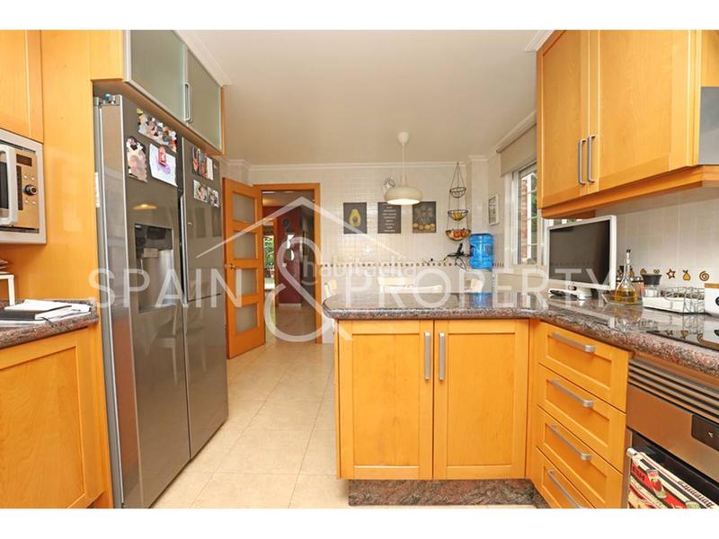 Foto e66b19d6-d20c-4b66-962f-f448c5987b74. Chalet con riscaldamento parcheggio piscina in Sierra Perenchiza-Cumbres de Calicanto-Sto Domingo Chiva