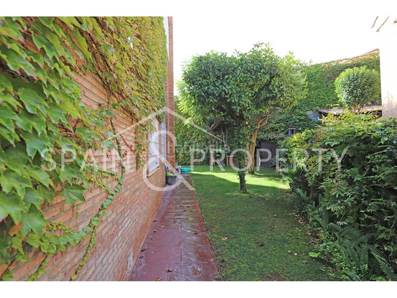 Foto e6b4f672-c34e-4cc3-a55a-81673e238841. Chalet con riscaldamento parcheggio piscina in Sierra Perenchiza-Cumbres de Calicanto-Sto Domingo Chiva