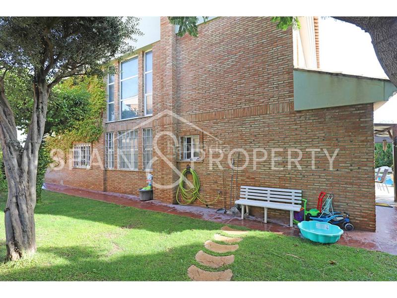 Foto f53f0179-33d1-442c-8aca-c024116e15bf. Chalet con riscaldamento parcheggio piscina in Sierra Perenchiza-Cumbres de Calicanto-Sto Domingo Chiva