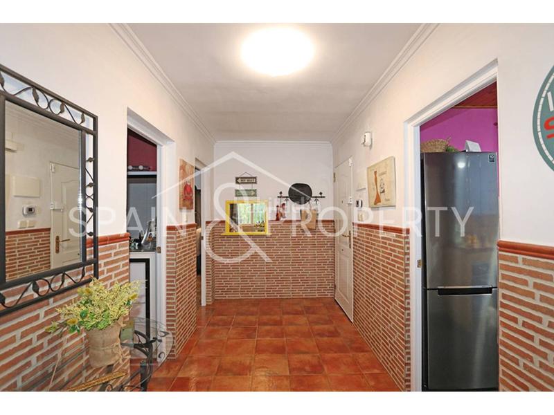 Foto 3acd7a9d-0263-48be-96bc-1bd942b301da. Chalet con riscaldamento piscina in Real de Montroi