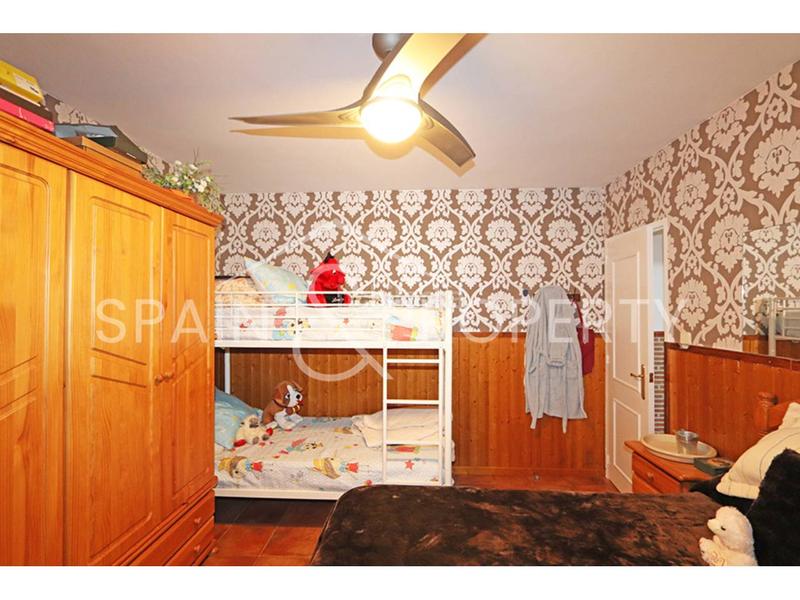 Foto 46d996a8-a1c6-45ad-9091-a721729fecb6. Chalet con riscaldamento piscina in Real de Montroi