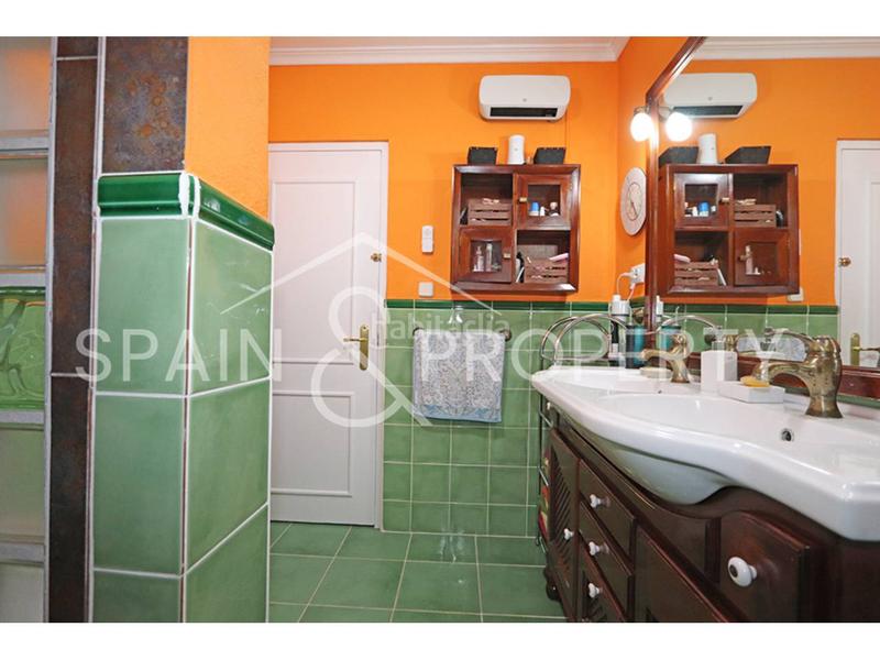 Foto 99d92713-688a-4687-be07-33c5b33dff35. Chalet con riscaldamento piscina in Real de Montroi