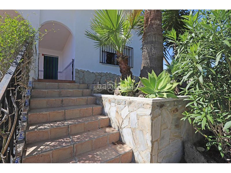 Foto 61cb177a-9401-472f-b140-e429354811f0. Xalet amb aparcament piscina a Monserrat