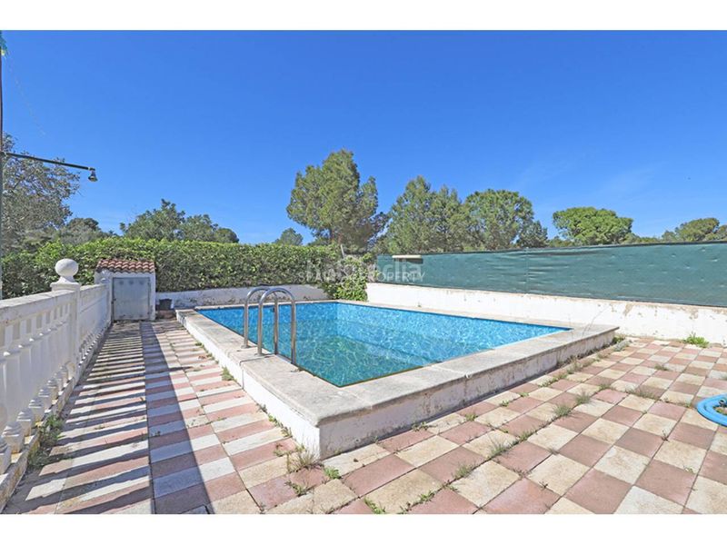 Foto c31351be-4aea-4c12-9c88-3b96ad68f17d. Xalet amb aparcament piscina a Monserrat