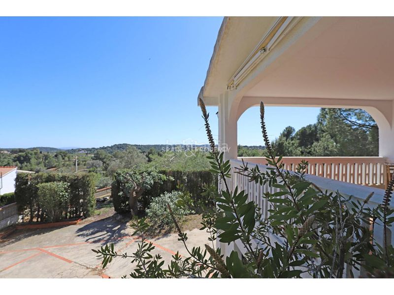 Foto f10313d0-eb7d-4bc3-8778-6e579eed2270. Xalet amb aparcament piscina a Monserrat