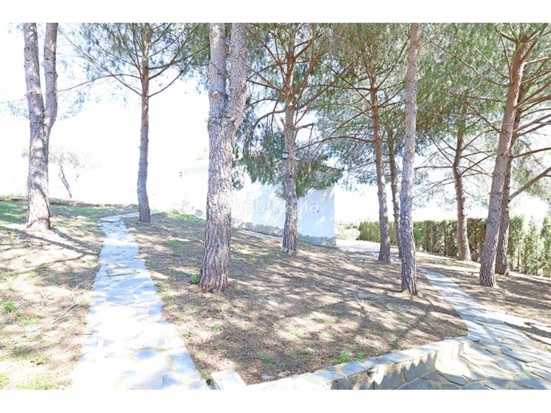 Foto f584271b-ac63-4f26-b61f-d1dc4039ec31. Xalet amb aparcament piscina a Monserrat