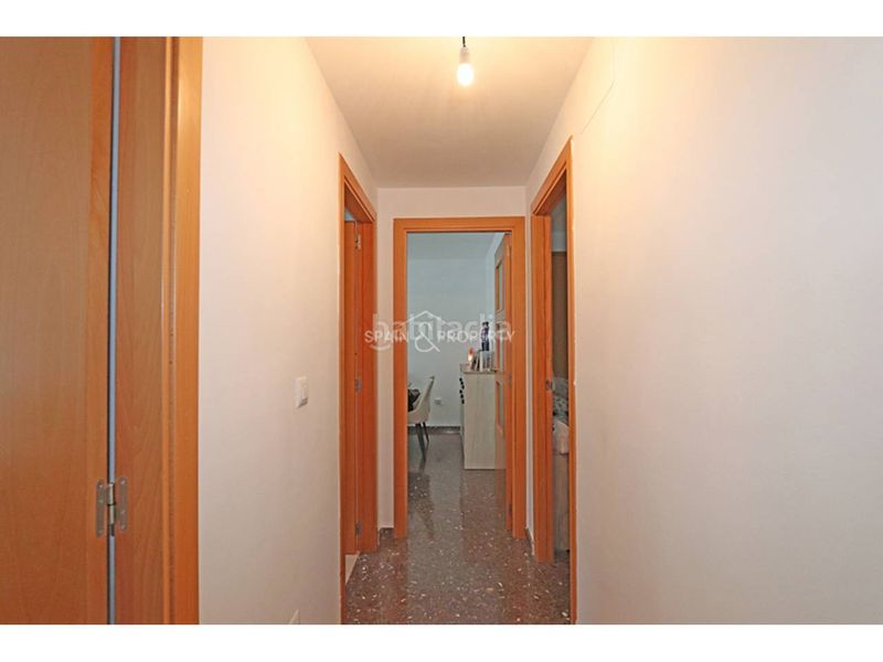 Foto 78d6927d-312c-48a8-921b-5745510adfab. Pis amb aparcament a Montroi / Montroy