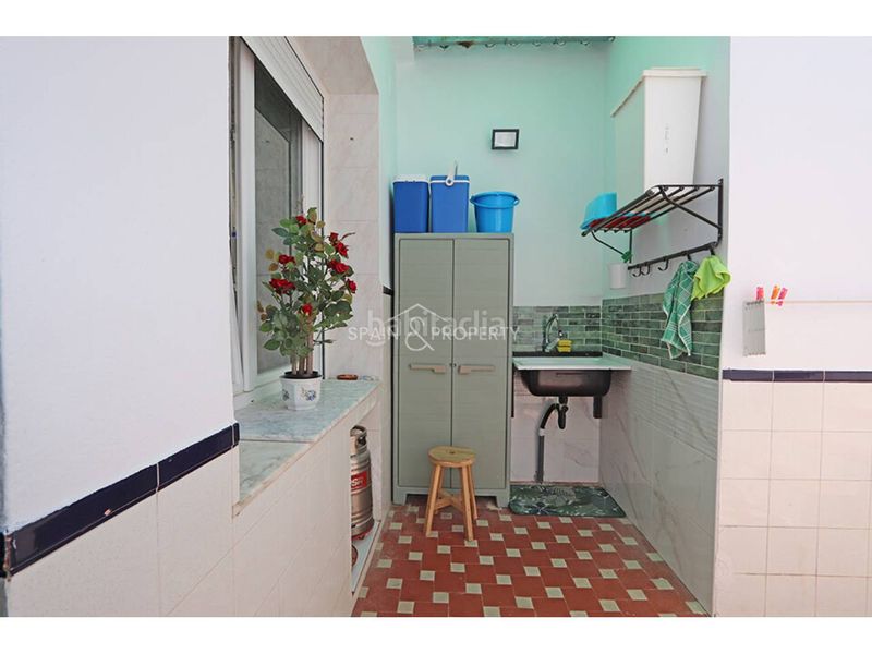 Foto 1bd8a4f7-382f-4d6d-a4a9-208d5e881667. Casa a Montroi / Montroy