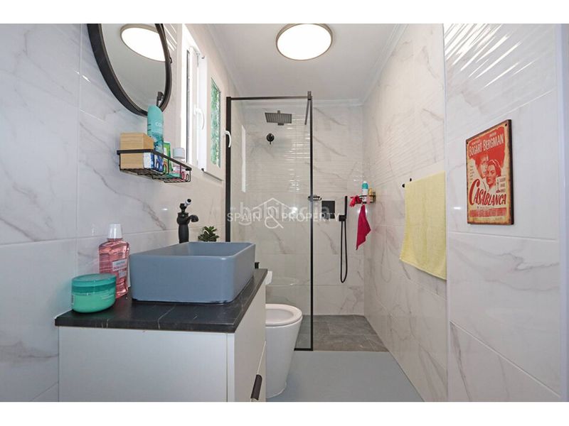 Foto 1dc769c4-87f4-40f1-8934-0c1e91a0bfd0. Casa a Montroi / Montroy