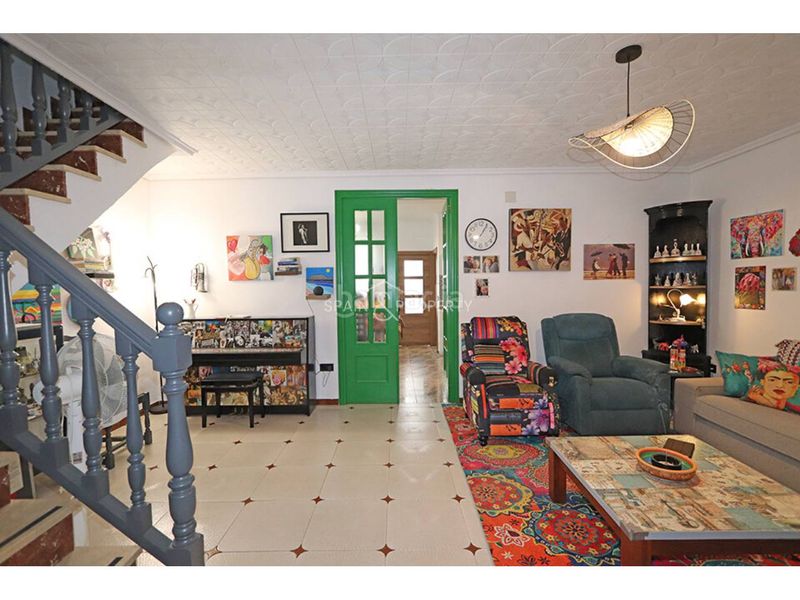 Foto 5851c6d1-1696-43b3-8f4e-008ddda0a8ff. Casa a Montroi / Montroy