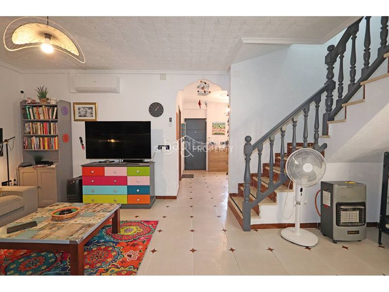 Foto 589afd56-7b4b-4b0b-b987-ff7fb779efde. Casa a Montroi / Montroy
