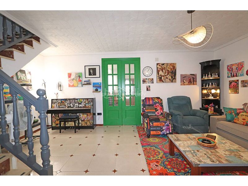 Foto 70c27b65-eb58-425a-a524-9b52f03b136e. Casa a Montroi / Montroy