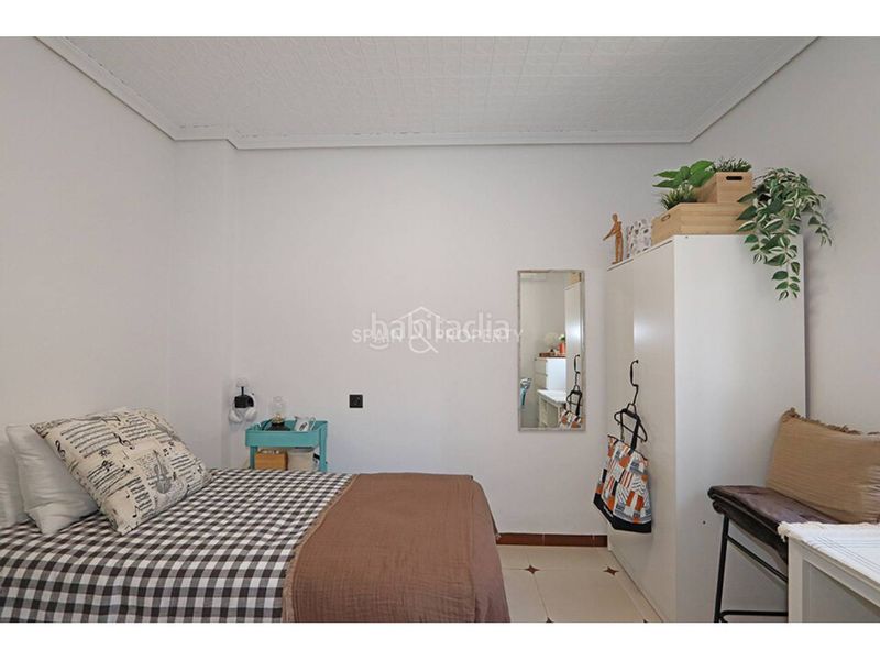 Foto 9372dd3f-f3a9-4aae-943f-4de7c974199a. Casa a Montroi / Montroy